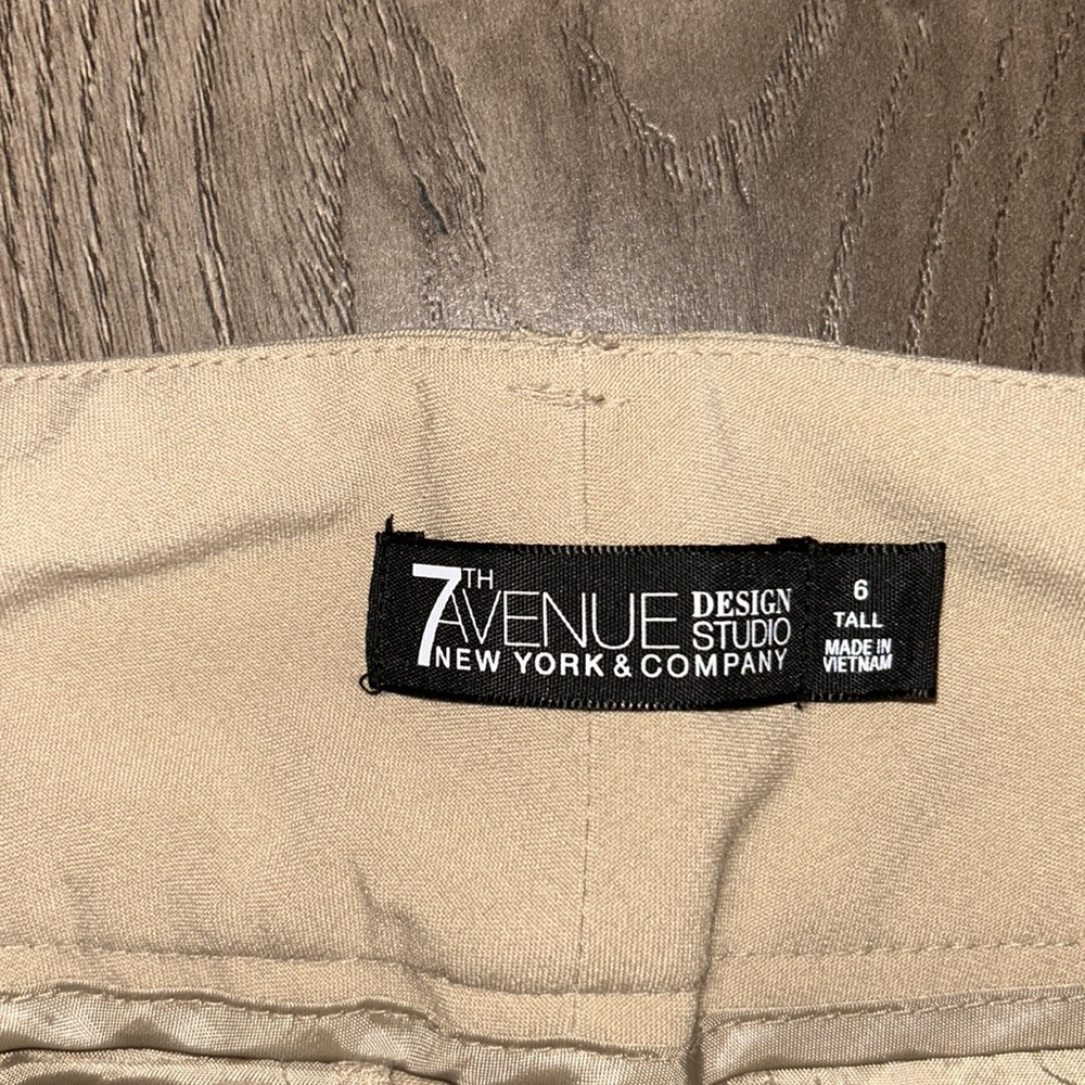 New York & Co. 7th Avenue Khaki Dress Pants Slacks size 6 Tall - Picture 2 of 4